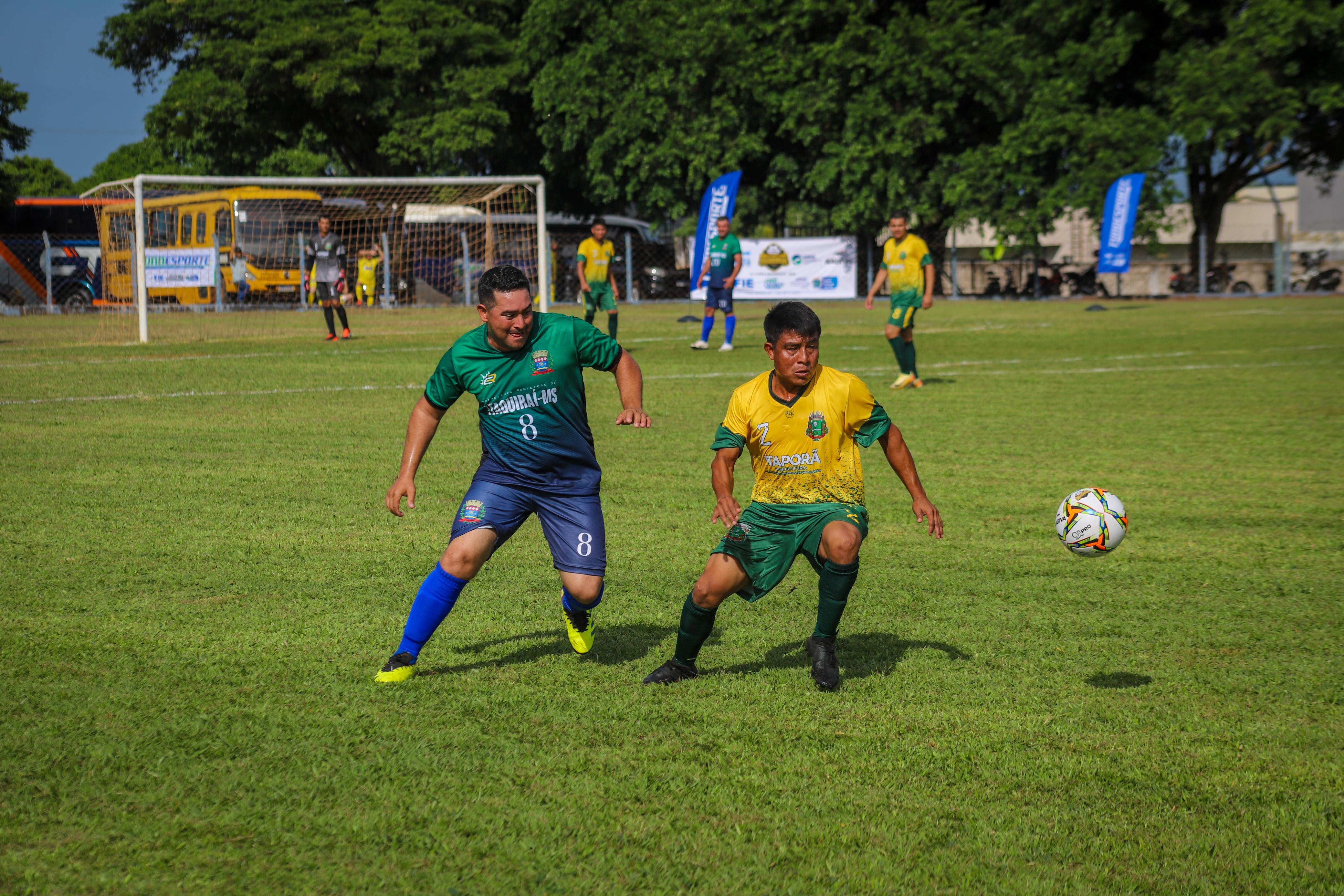 21ª Copa Assomasul começa com jogos em Mundo Novo e Caracol e define primeiros classificados