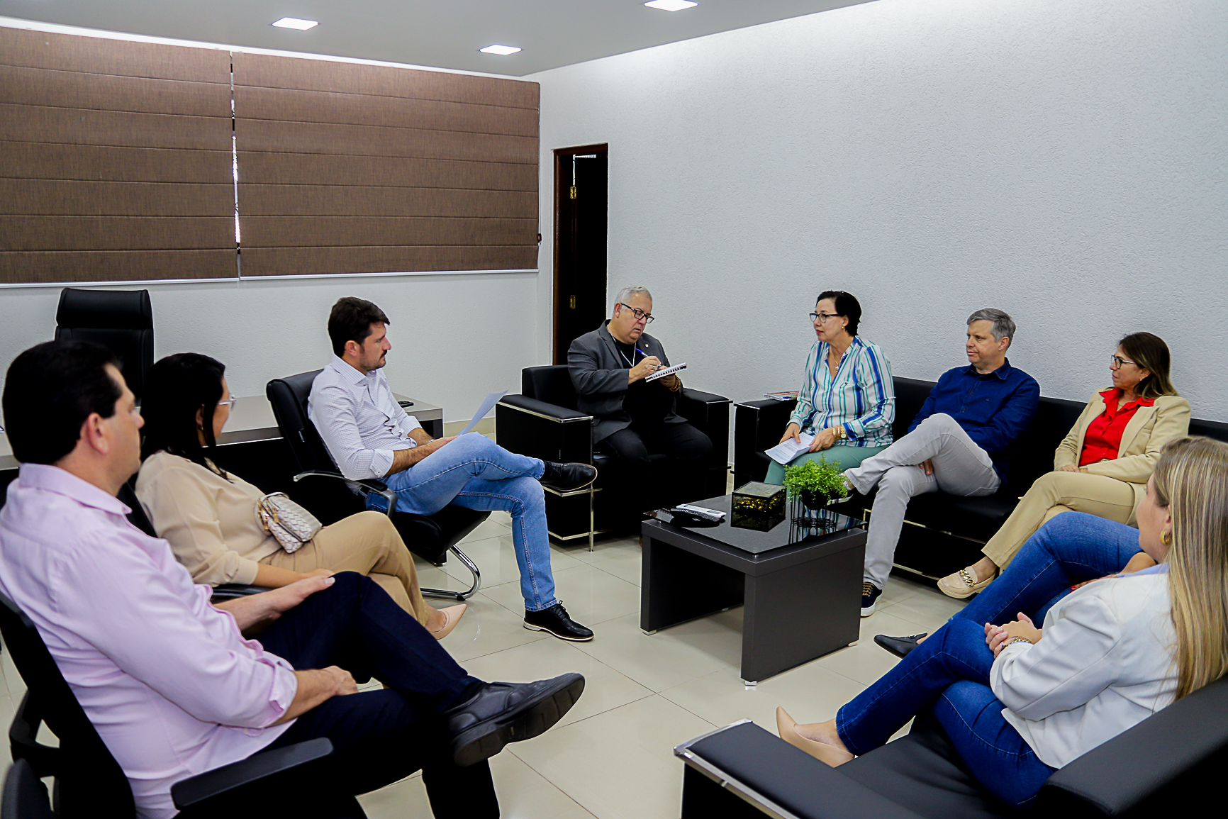 Presidente da Assomasul  Thalles Tomazelli de Itaquiraí se reúne com a diretoria e representantes do COEGEMAS/MS.