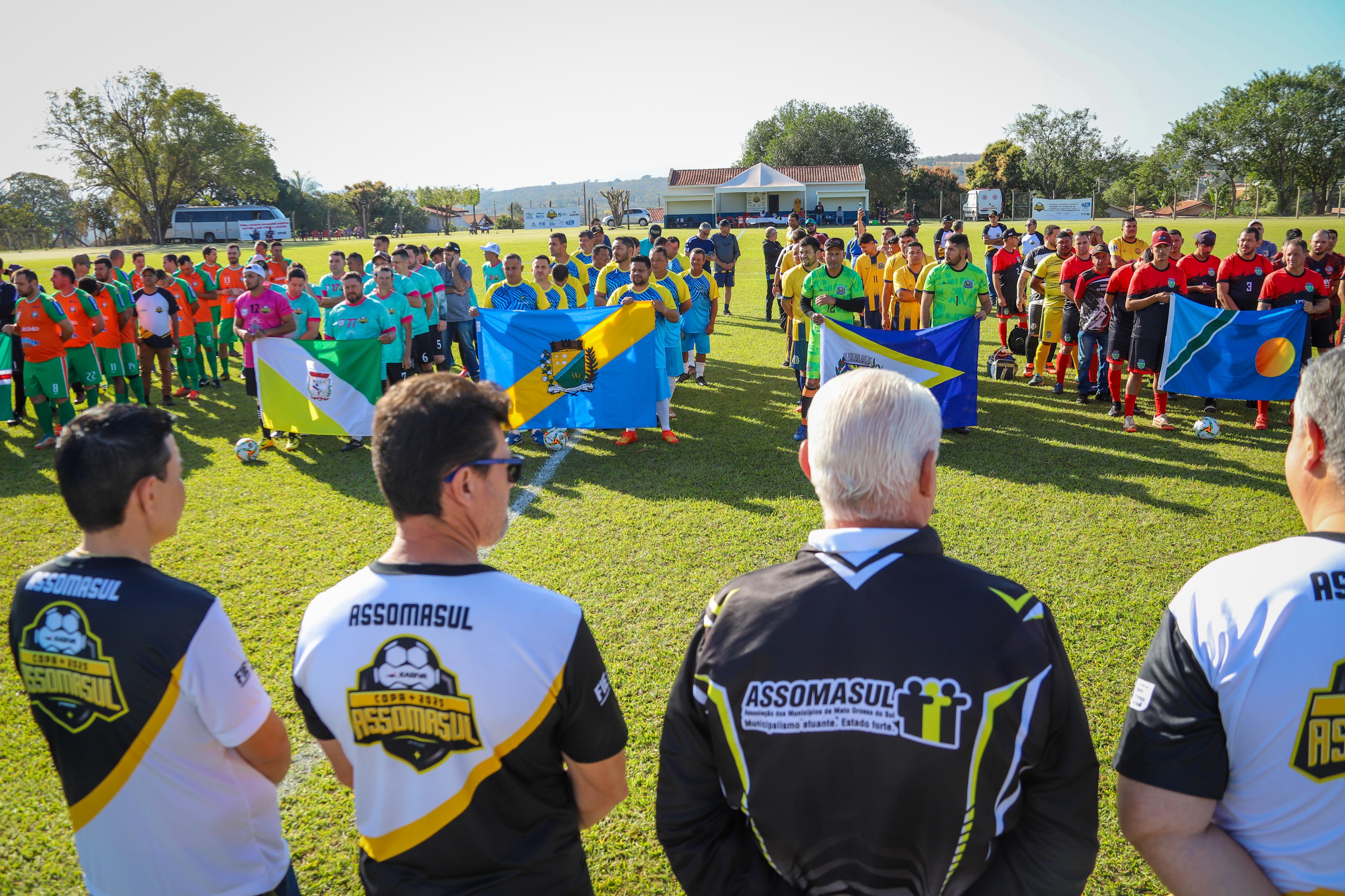 Naviraí, Caracol, Jardim e Selvíria avançam na 21ª Copa Assomasul